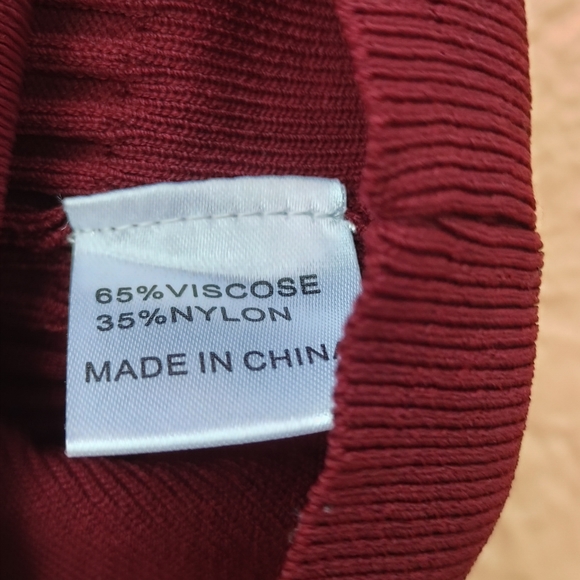 Women's SEEK The Label Design In Australia Red Maroon Cropped Tank Top Sz Small - Picture 8 of 10